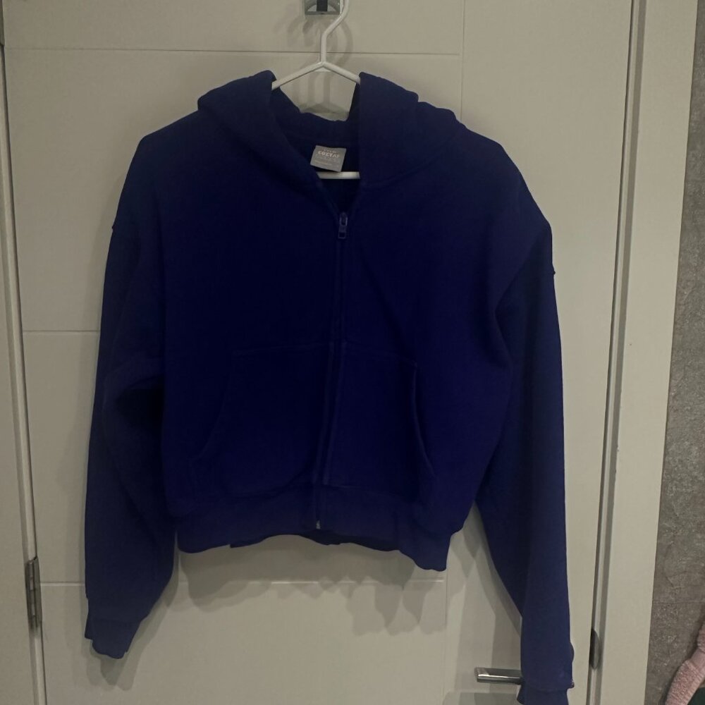 Aritzia Cozy Sweatfleece Cropped Zip Hoodie